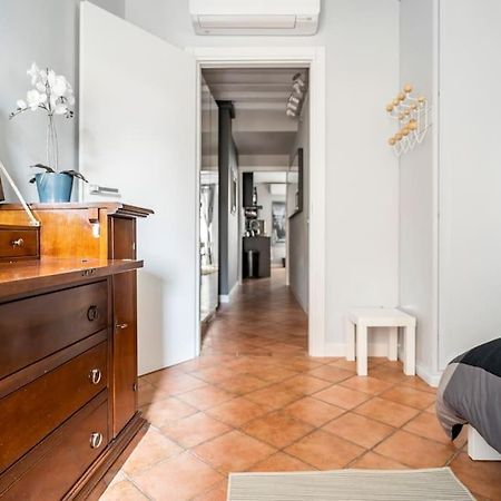 L'Atelier Del Centro: Tra Design, Storia E Fascino Lägenhet Brescia Exteriör bild
