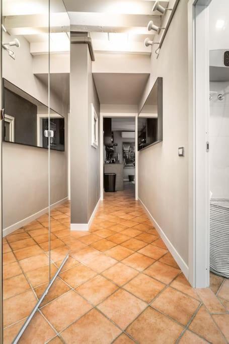 L'Atelier Del Centro: Tra Design, Storia E Fascino Lägenhet Brescia Exteriör bild